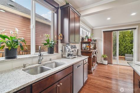 13814 41st Avenue W Lynnwood WA 98087