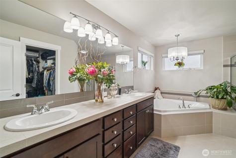 13814 41st Avenue W Lynnwood WA 98087