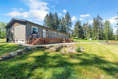 9889 Sportsman Club Road NE Bainbridge Island WA 98110
