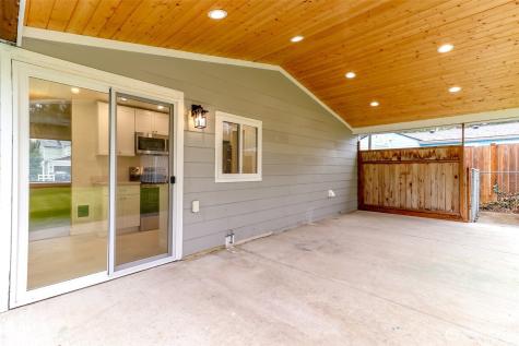 8316 Winona Street SW Lakewood WA 98498