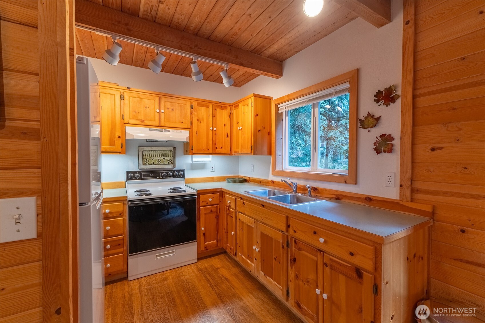 13008 Welcome Road Deming WA 98244
