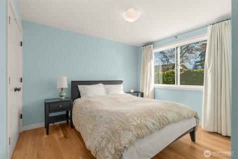 4478 142nd Avenue SE Bellevue WA 98006