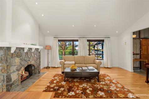 4478 142nd Avenue SE Bellevue WA 98006