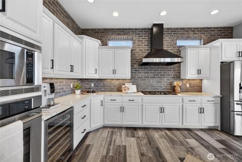1614 W 51st Avenue Kennewick WA 99338