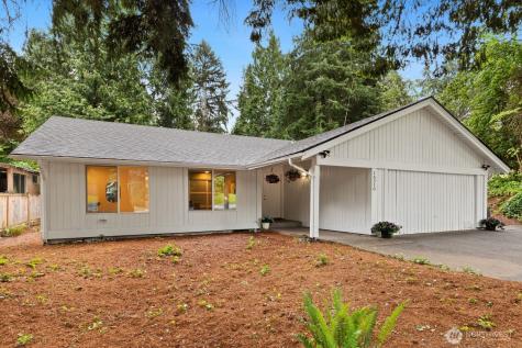 16310 Fremont Place N Shoreline WA 98133