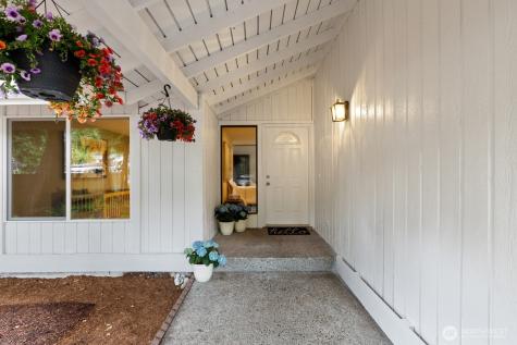 16310 Fremont Place N Shoreline WA 98133