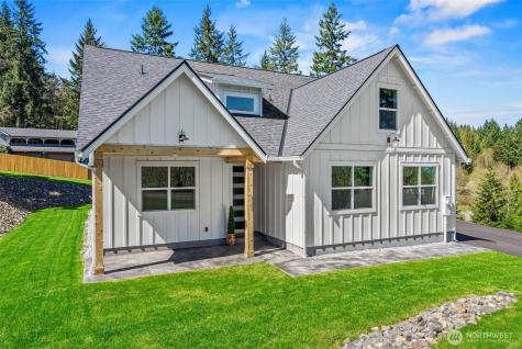 117 Red Hawk Drive Castle Rock WA 98611