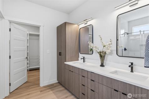 117 Red Hawk Drive Castle Rock WA 98611