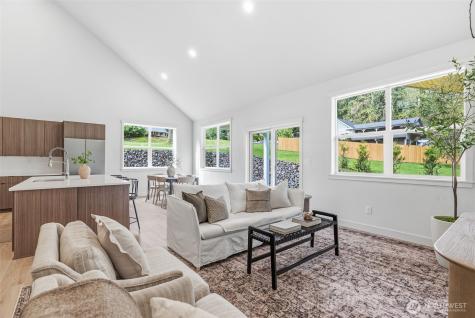 117 Red Hawk Drive Castle Rock WA 98611