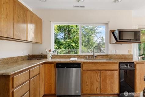 1476 Boon Hollow Lane Oak Harbor WA 98277