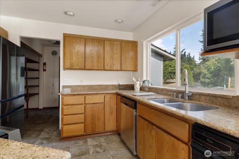 1476 Boon Hollow Lane Oak Harbor WA 98277