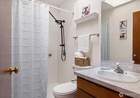 1476 Boon Hollow Lane Oak Harbor WA 98277