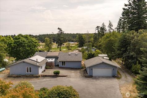 1476 Boon Hollow Lane Oak Harbor WA 98277