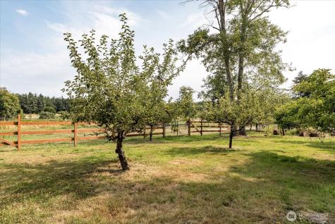 1476 Boon Hollow Lane Oak Harbor WA 98277