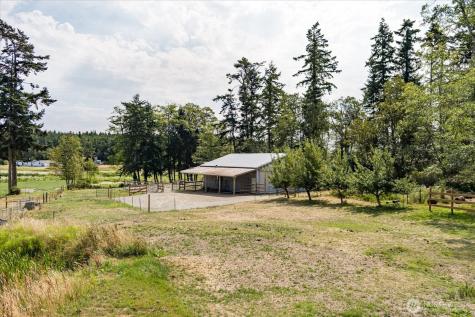 1476 Boon Hollow Lane Oak Harbor WA 98277