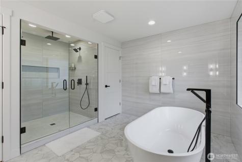2641 271st Avenue SE Issaquah WA 98029