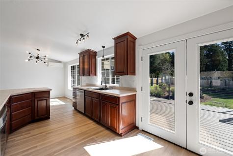 2003 SW 304th Street Federal Way WA 98023