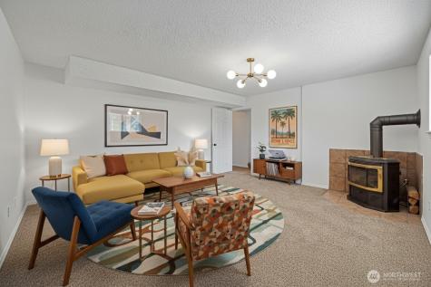 2003 SW 304th Street Federal Way WA 98023