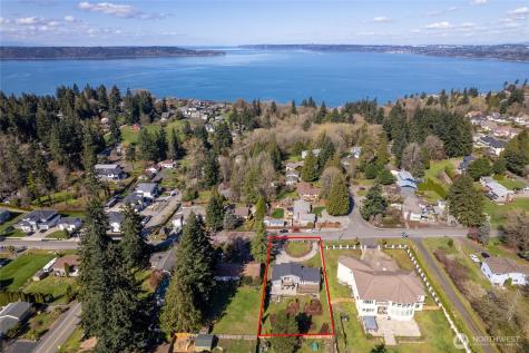 2003 SW 304th Street Federal Way WA 98023