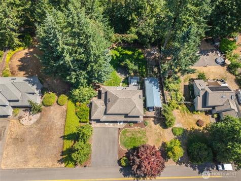 4957 Lakeview Place SE Port Orchard WA 98367