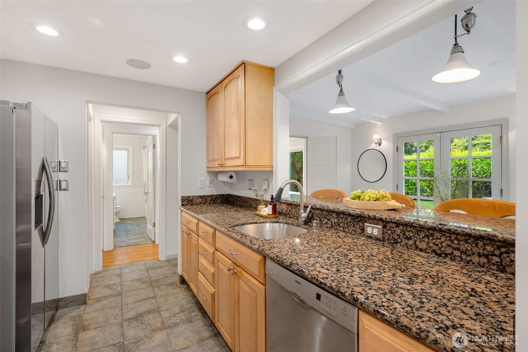 4732 45th Avenue NE Seattle WA 98105