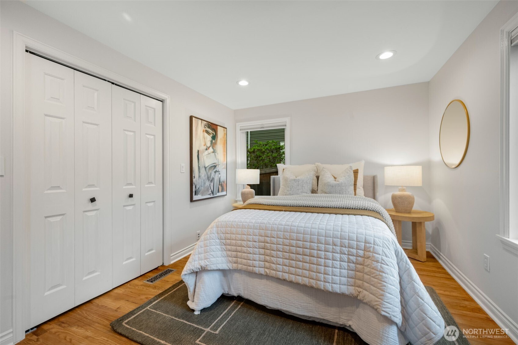4732 45th Avenue NE Seattle WA 98105
