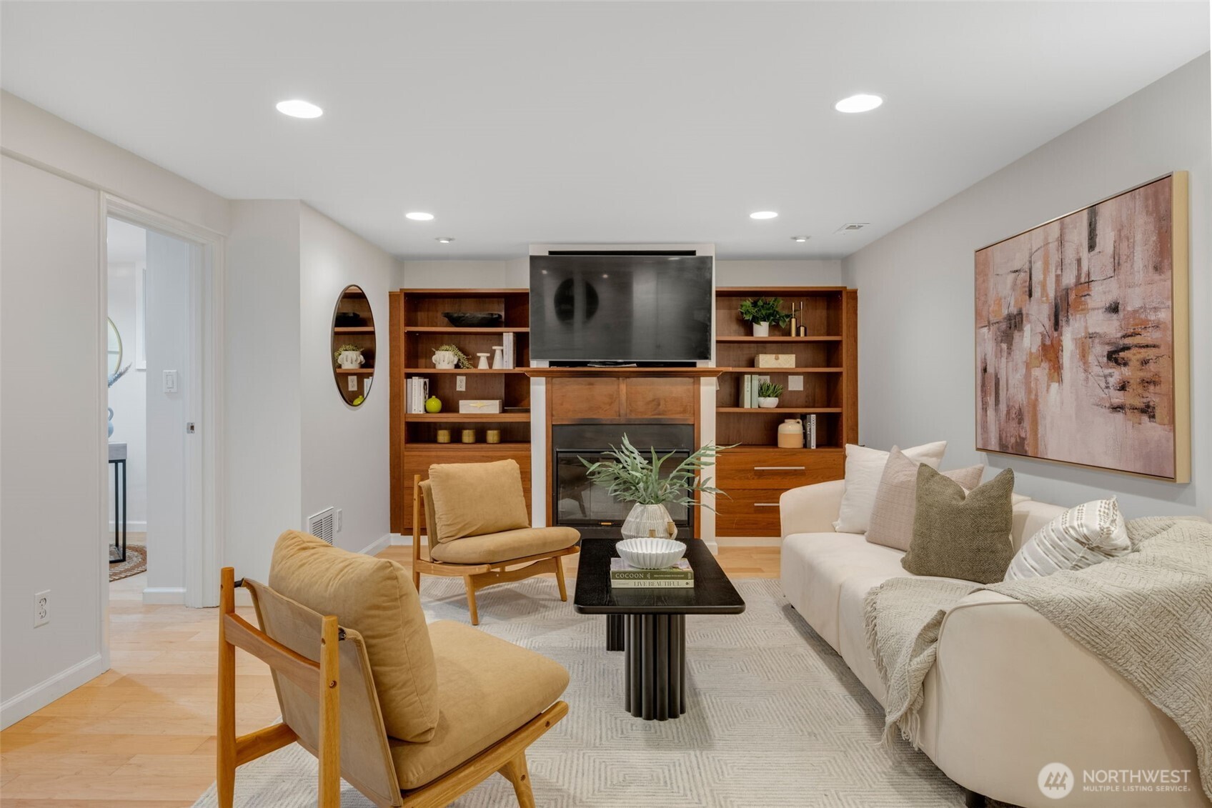 4732 45th Avenue NE Seattle WA 98105