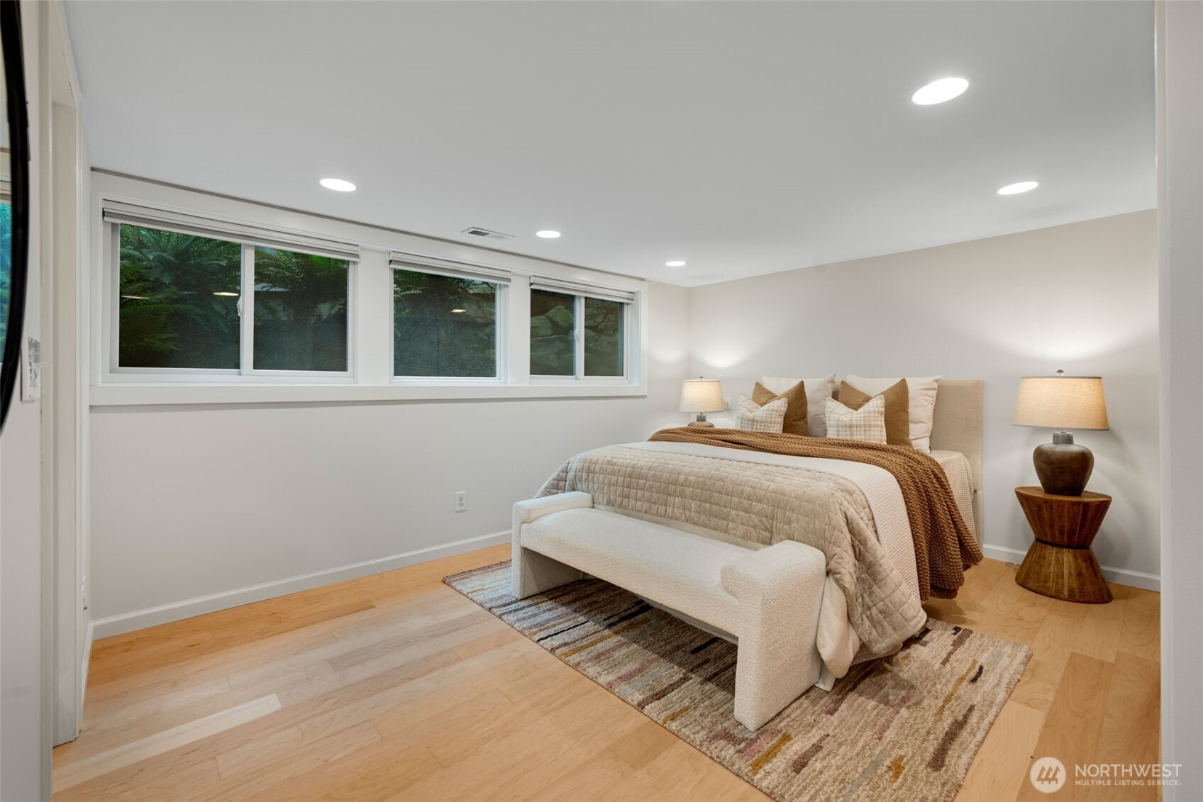 4732 45th Avenue NE Seattle WA 98105