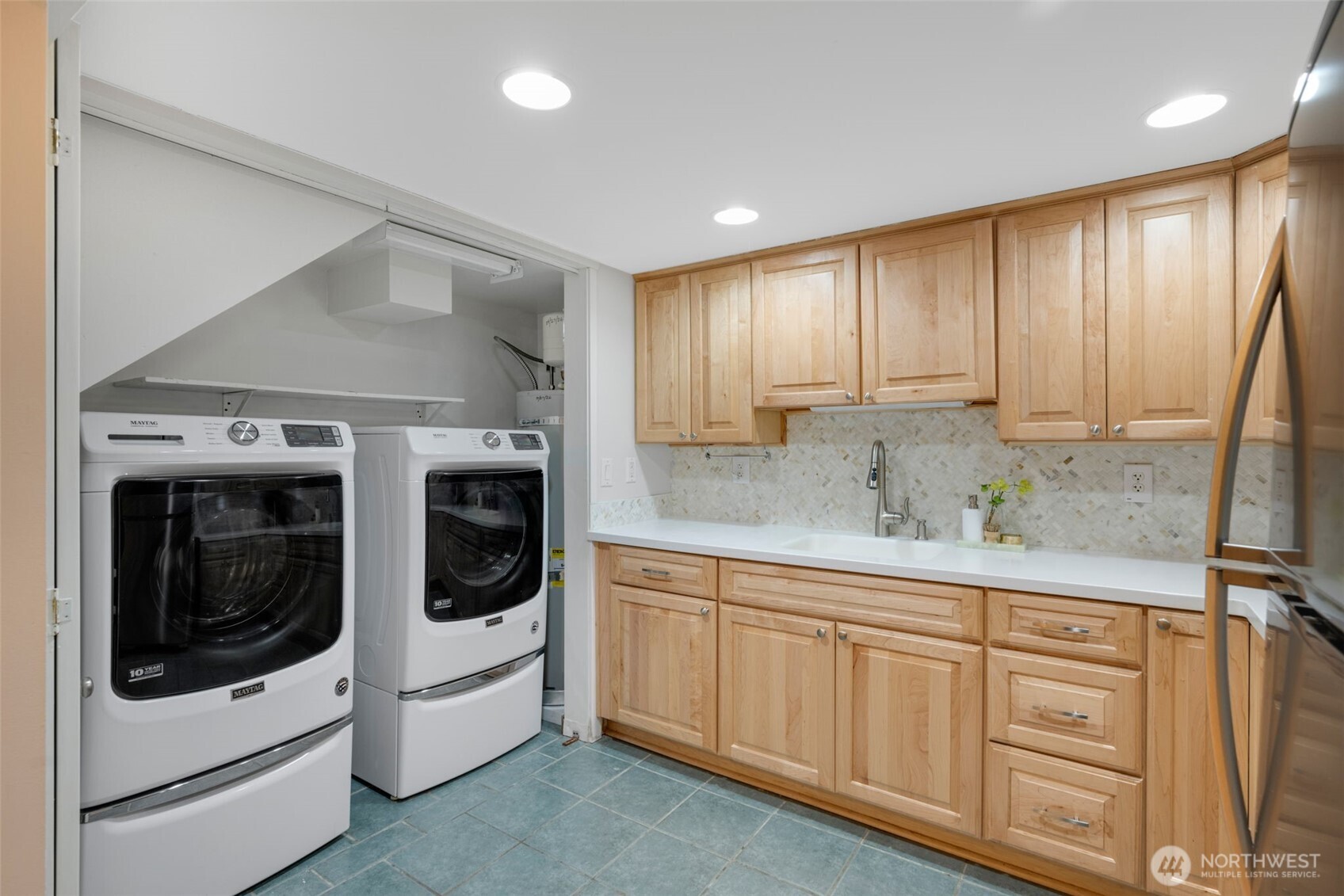 4732 45th Avenue NE Seattle WA 98105