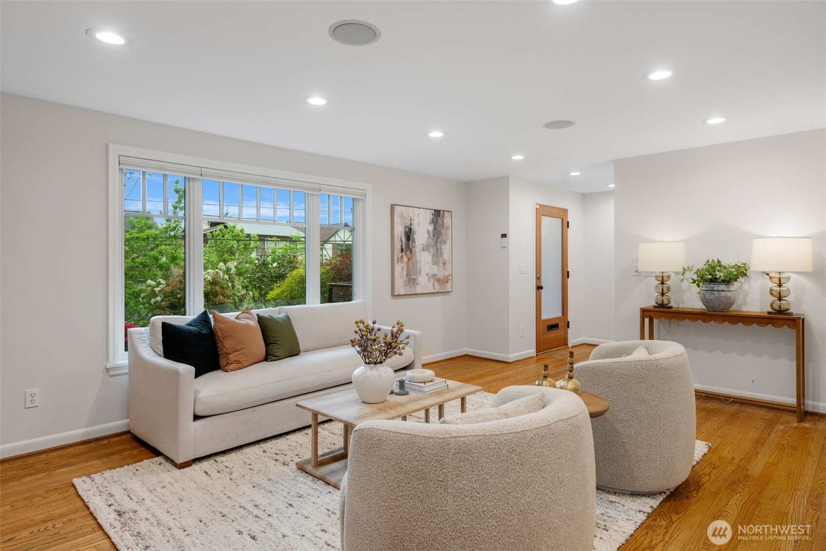 4732 45th Avenue NE Seattle WA 98105