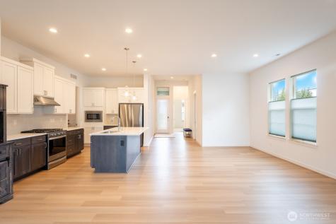 23589 SE Logan Street Black Diamond WA 98010