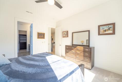 23589 SE Logan Street Black Diamond WA 98010