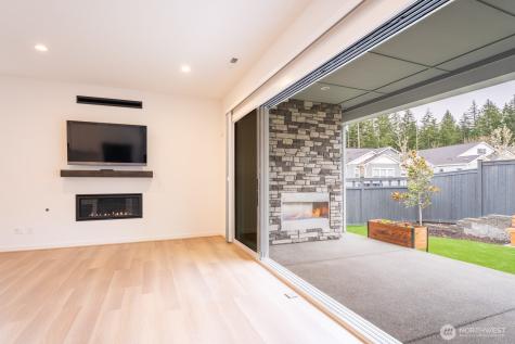 23589 SE Logan Street Black Diamond WA 98010