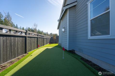 23589 SE Logan Street Black Diamond WA 98010