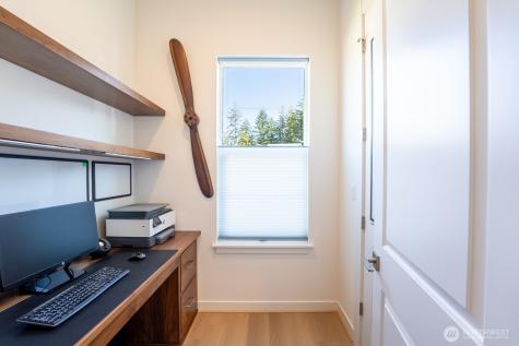23589 SE Logan Street Black Diamond WA 98010