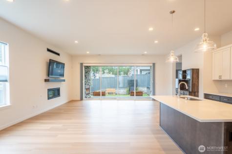 23589 SE Logan Street Black Diamond WA 98010