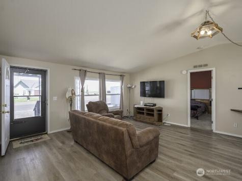 10369 Northern Avenue NE Coulee City WA 99115
