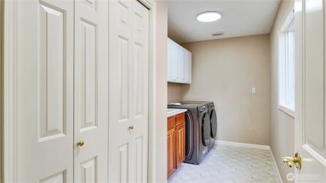 13428 NE 12th Place Bellevue WA 98005