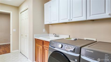 13428 NE 12th Place Bellevue WA 98005
