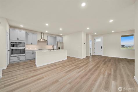 2136 Plumridge Court Wenatchee WA 98801