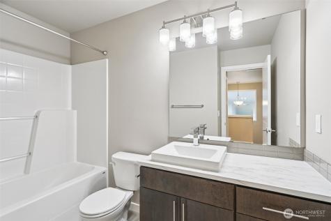 13724 Ash Way Everett WA 98204