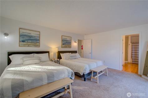 2705 N Sea Crest Avenue Long Beach WA 98631