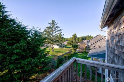 2705 N Sea Crest Avenue Long Beach WA 98631