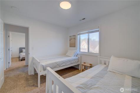 2705 N Sea Crest Avenue Long Beach WA 98631