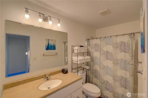 2705 N Sea Crest Avenue Long Beach WA 98631