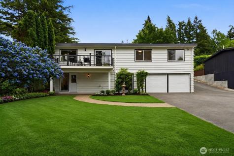 325 105th Ave SE Bellevue WA 98004