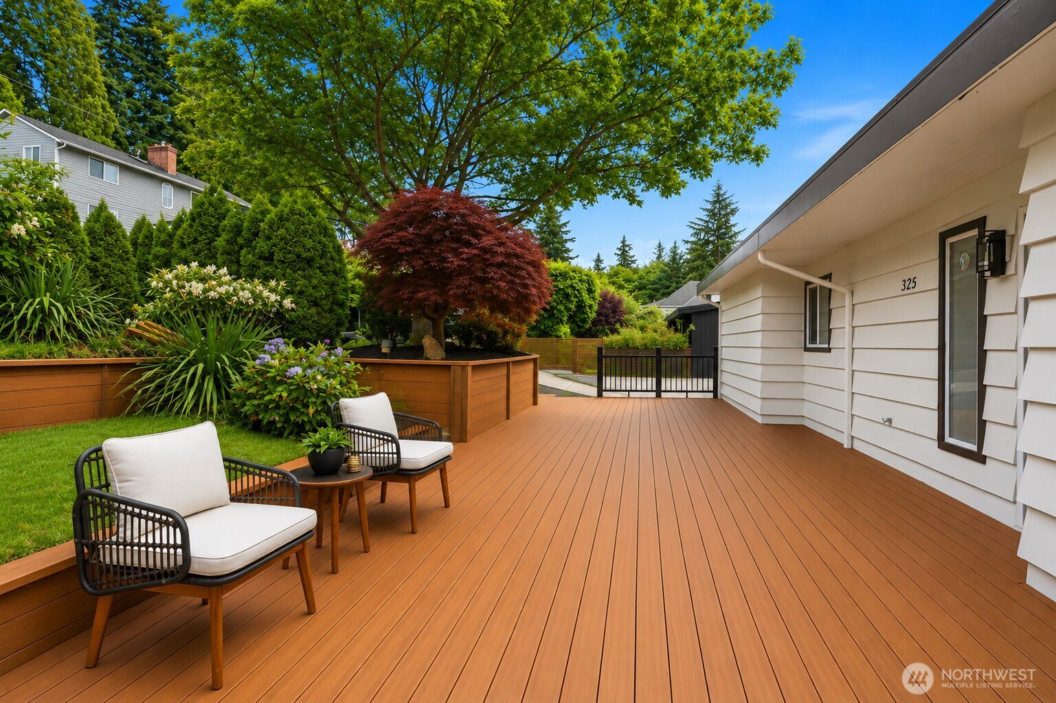 325 105th Ave SE Bellevue WA 98004