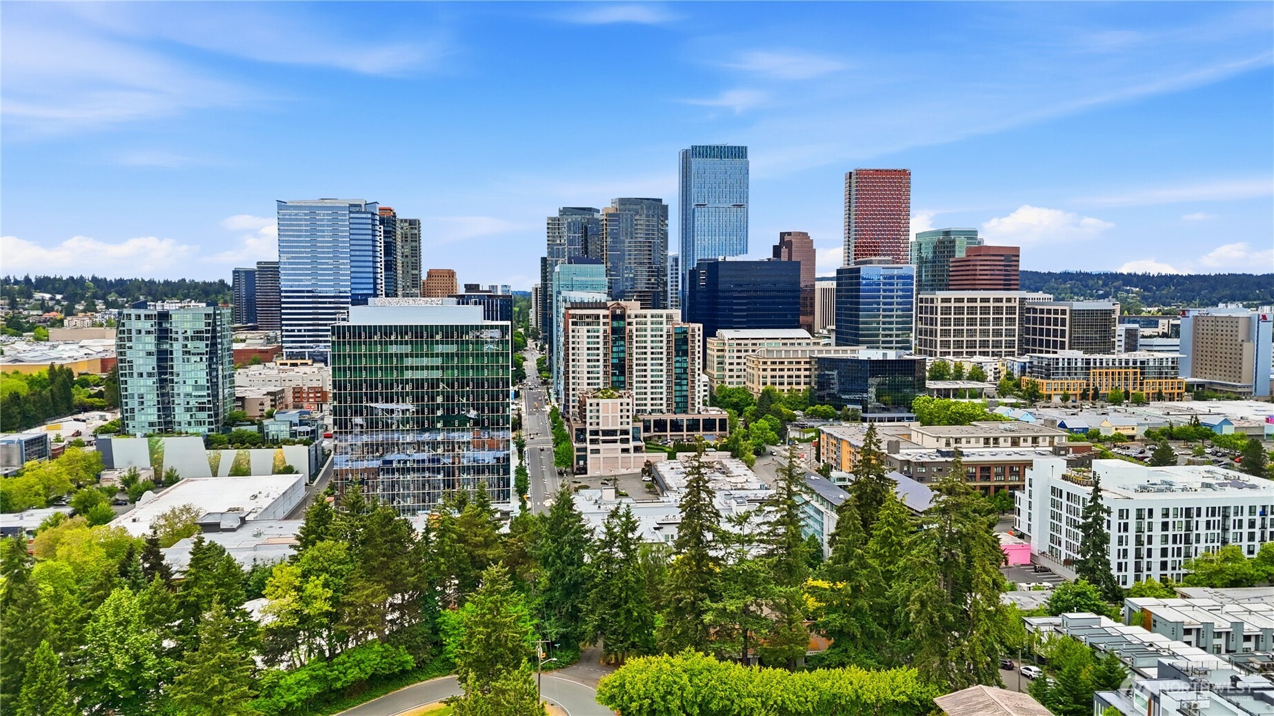325 105th Ave SE Bellevue WA 98004