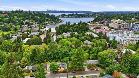 325 105th Ave SE Bellevue WA 98004