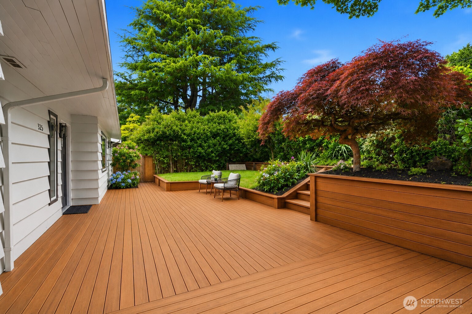 325 105th Ave SE Bellevue WA 98004